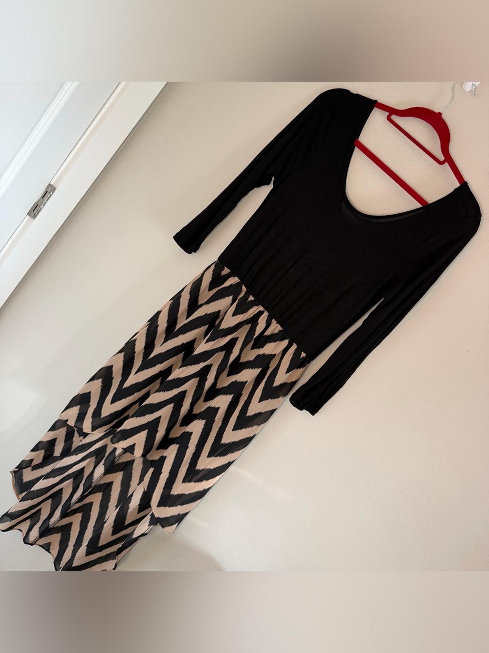 Charming Charlie Black Top with Beige Chevron Skirt 3/4 Sleeve Dress